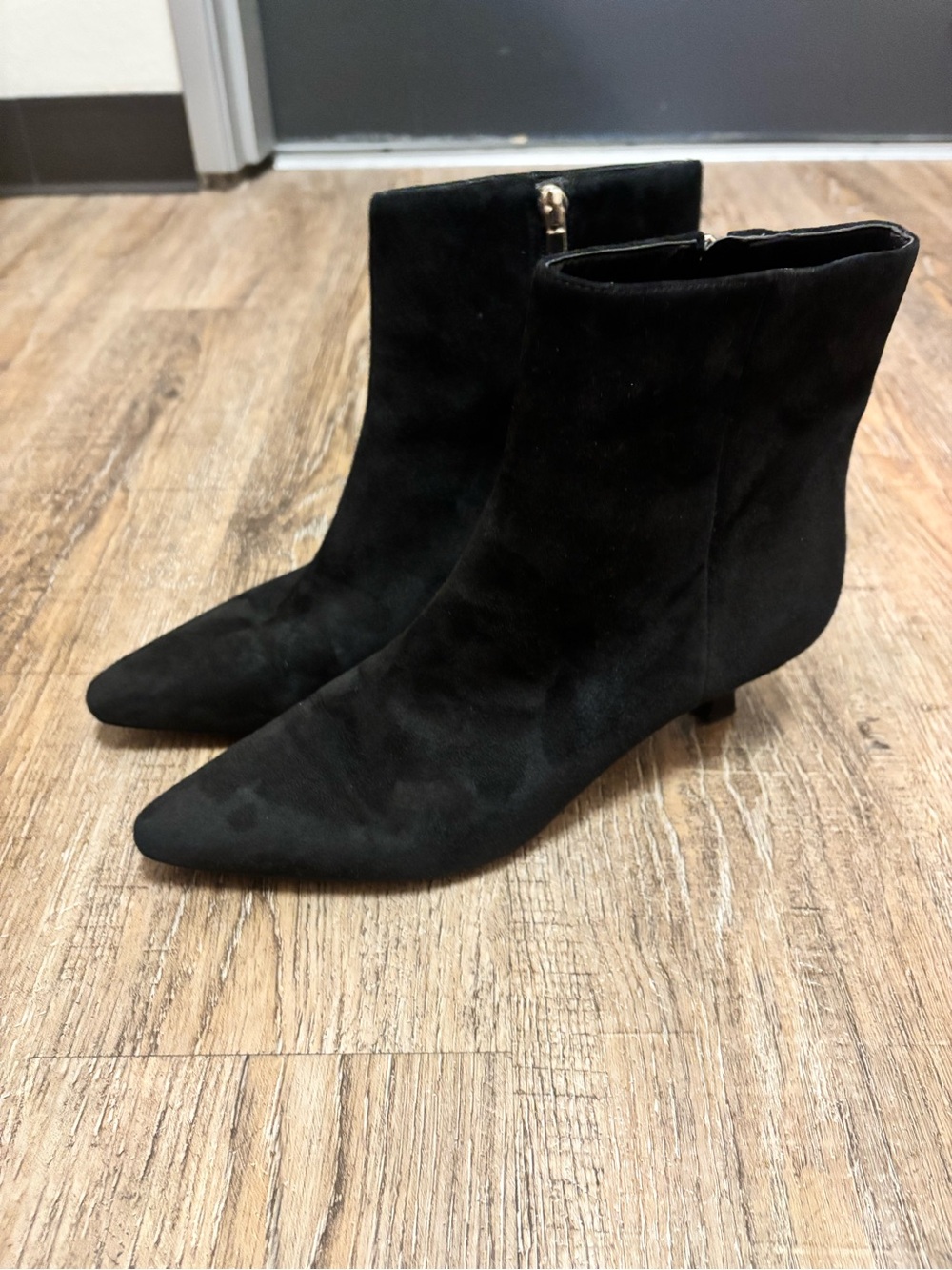 Marc Fisher Black Suede Pointed Toe Ankle Boots size 9